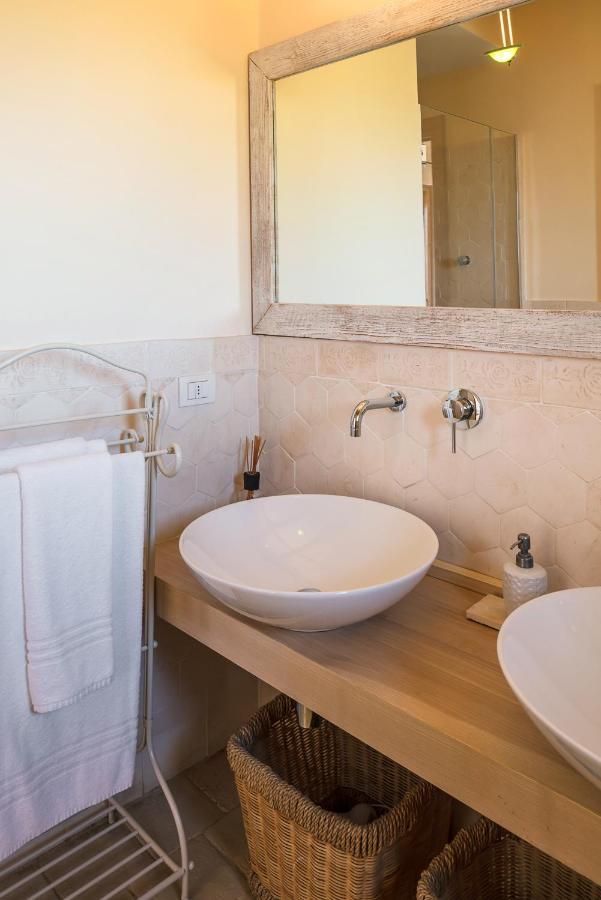 Bed and Breakfast Albero Capovolto Гольфо-Аранчи Экстерьер фото