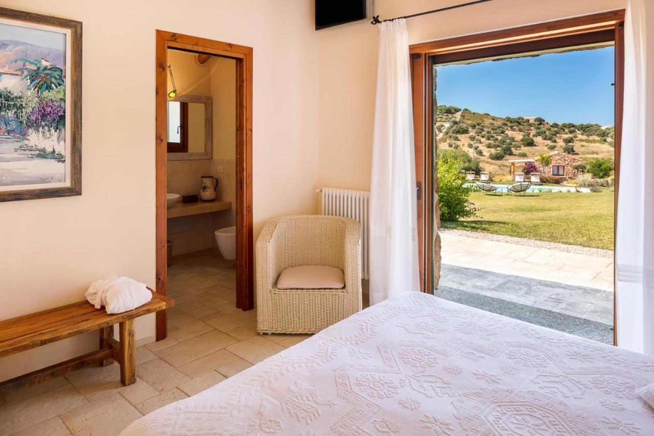 Bed and Breakfast Albero Capovolto Гольфо-Аранчи Экстерьер фото