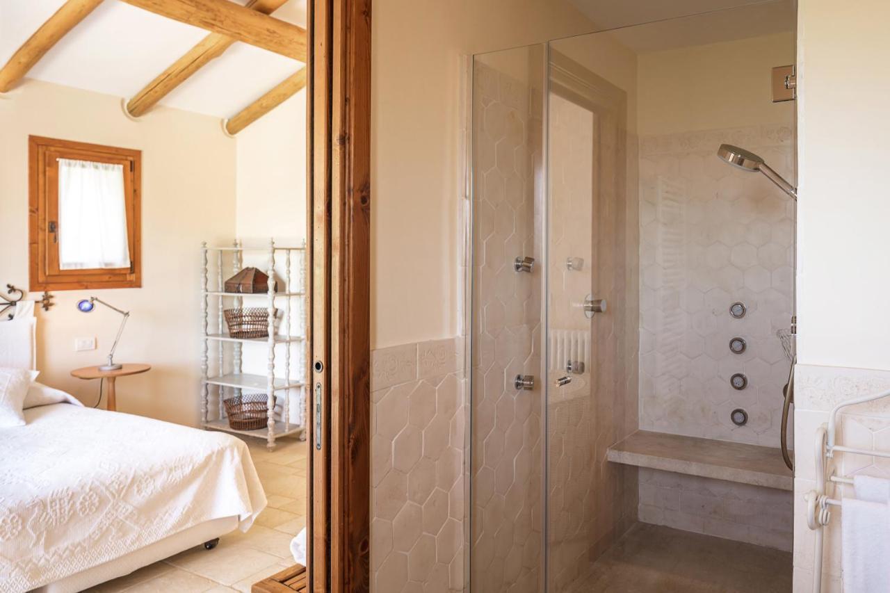 Bed and Breakfast Albero Capovolto Гольфо-Аранчи Экстерьер фото